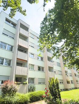 Raum für Ideen: Helle 3-Zimmer-Wohnung mit Loggia und Garage - Nürnberg