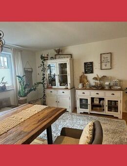 ***STILVOLL UND ATTRAKTIV - Wohnung mit zwei Stellplätzen als sichere Kapitalanlage*** - Schwandorf