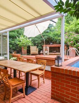 Exklusive Wohnoase mit Garten, Terrasse und Pool - Berlin