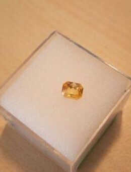 0, 43 ct - sehr schöner , TOP Golden Yellow Saphir , Smaragd Fac. - Neubrandenburg