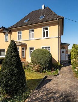 MANNELLA *Charme.Klasse.Präsenz* komfortables Zweifamilienhaus in Waldbröl - Waldbröl