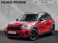 MINI Cooper Countryman, Classic Trim, Jahr 2023 - Schwerin