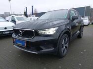 Volvo XC40, Momentum, Jahr 2022 - Darmstadt