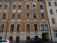 geräumige 4 Raum Wohnung im Erdgeschoss mit Balkon - Plauen