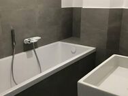 HELLE 2 ZIMMER-WOHNUNG IN SCHÖNAU - MODERNES BAD I OFFENE KÜCHE I BUSHALTESTELLE VOR DER HAUSTÜRE! - Chemnitz