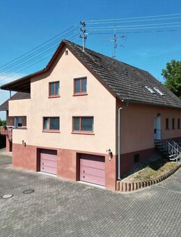 Traumhafte Lage, großes Grundstück, 3 Wohneinheiten - Mehrfamilienhaus in Herbolzheim-Broggingen - Herbolzheim