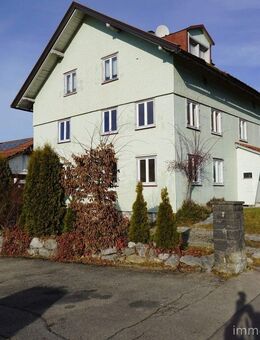 Kaufpreissturz bei großem Zweifamilienhaus mit tollem Bergblick in Lindenberg, Ihr Weihnachtsgeschenk - Lindenberg (Allgäu)