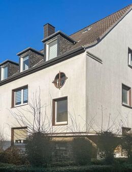 Frisch renovierte 3,5-Zimmer-Wohnung mit Wintergarten im Essener Stadtwald - Essen