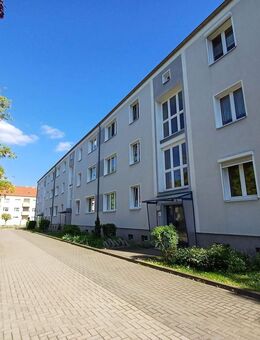 Ruhig mit netten Nachbarn wohnen in Merseburg-Nord - 1. OG links - Merseburg