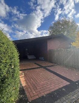 Charmanter Bungalow mit Wintergarten und Kamin in ruhiger Lage von Bad Zwischenahn - Bad Zwischenahn