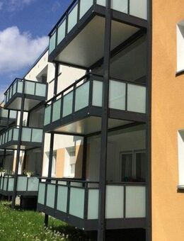 Großzügige 3-Zimmer Wohnung inkl. Balkon mit Blick ins Grüne! - Bielefeld