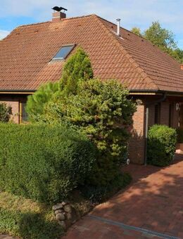 Familienidyll im Grünen - EFH mit Garten, Wassergraben & Sackgassenlage - Glückstadt