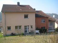 Reihenendhaus | Balkon | Gartennutzung | 2 Stellplätze - Niederstetten