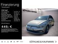 VW Golf, 1.5 VIII Style eTSI Privacy, Jahr 2023 - Hofheim (Taunus)