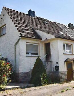 Charmante Doppelhaushälfte mit Garage... - Aschersleben