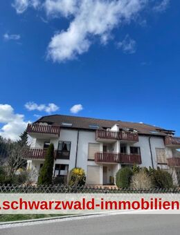 Titisee - DG-Maisonette, Bahnhofsnähe, Südseite und Aussicht, TG-Platz - die hat Alles ! - Titisee-Neustadt