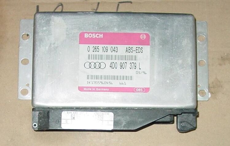 ABS / EDS Steuergerät Audi A6 quattro + S6 (C4) A8 quattro + S8 (D2) 4D0907379L Steuerung Antiblockiersystem + Elektronische Differentialsperre Bosch - Landsberg (Lech)
