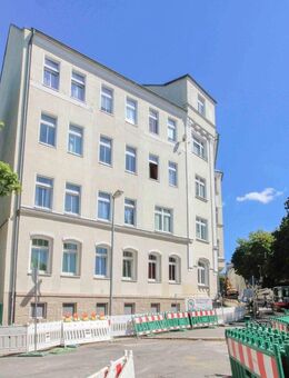 Vermietete 2- Raum- Wohnung im Altbaucharme in Chemnitz Lutherviertel - Chemnitz