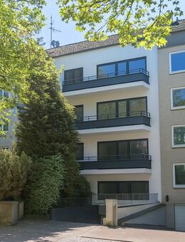 6140€/qm: Aufgeteiltes MFH in Harvestehude (40% Leerstand) - Hamburg