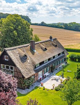 Landsitz unter Reet in Alleinlage - Klamp