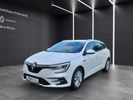 Renault Megane, Grandtour BUSINESS E-TECH PLUG-IN 160, Jahr 2021 - Brunn (Mecklenburg-Vorpommern)
