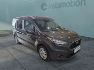 Ford Grand Tourneo, Titanium, Jahr 2020 - München