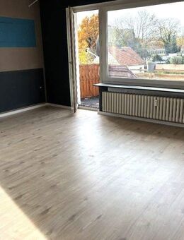 Geräumige 4-Zimmer-Wohnung im Fasanenhof mit Balkon in ruhiger Anliegerstraße - Kassel