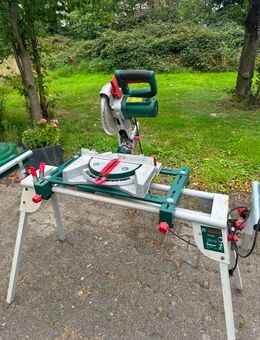 Bosch PCM 7 Kappsäge Gehrungssäge mit Kappsägentisch PTA 2400 - Kalkar