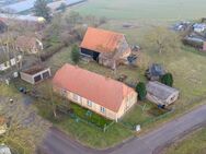 +++Zweiseitenhof mit 3,5 ha Land- Sanierungsbedürftiges Bauernhaus und großzügigem Nebengelass +++ - Goldberg