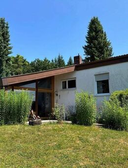 Ein Ort zum Ankommen - Einfamilienhaus mit Garten, Doppelgarage und viel Potenzial - Heidenheim (Brenz)