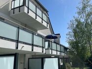 Erstbezug: Topmoderne DG- Wohnung mit Lift im Münchner Süd-Osten - München