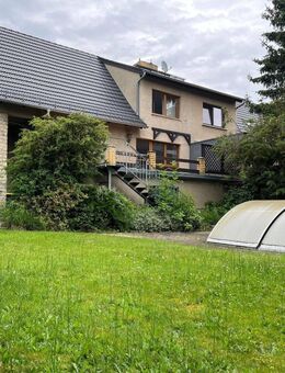 Leipzig - Lützschena - attraktive Doppelhaushälfte mit großem idyllischen Gartengrundstück - Leipzig