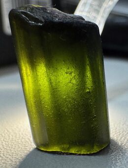 Dunkel Grüner Turmalin Verdelith Kristall 14ct Rohstein Brasilien - Köln