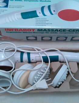 Massage Gerät mit kleinem Makel - Neumünster Innenstadt