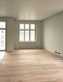 Gut geschnittene Dreizimmerwohnung mit schönem Innenhofblick – Nähe Olivaer Platz - Berlin