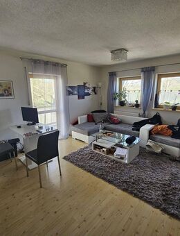 Gepflegte 2-Zimmer-Wohnung mit Süd-Balkon: Ruhige und Sonnige Kapitalanlage in Regen - Regen