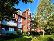 Terrassentraum im Grünen: frisch modernisierte 2,5-Zimmer-Wohnung in zentraler Lage - Quickborn (Landkreis Pinneberg)