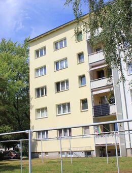Neu: Wohnung mit Balkon in Altenburg zu verkaufen! - Altenburg