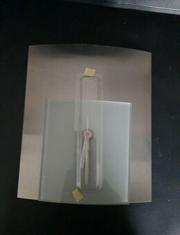 Wanduhr Edelstahl für Büro Office, Wohnzimmer modern ca. 27cm hoch ca.24cm breit - Essen