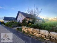 Einfamilienhaus mit beeindruckender Aussicht in ländlicher Idylle mit Doppelgarage - Gundelsheim (Baden-Württemberg)