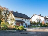 Einfamilienhaus nebst Garage - Bebra