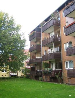 Sonnige 4-Zimmer Eigentumswohnung in guter Lage von Peine - Peine