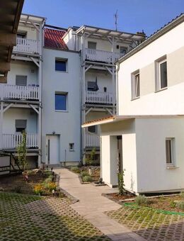 Wohnen wie im Einfamilienhaus mit Terrasse und Carport - Delitzsch