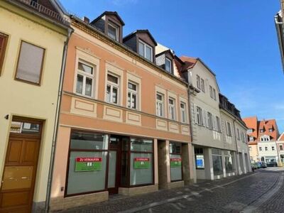 Ein lukratives Angebot in der Innenstadtlage von Wurzen, mit Nebengebäude, Innenhof, Gewölbekeller