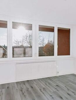 Sehr gepflegte, helle Eigentumswohnung in ruhiger Lage mit sonniger Loggia! - Vögelsen