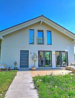 POSSENHOFEN: AUSSERGEWÖHNLICHES HAUS - NACHHALTIG, MODERN UND WANDELBAR! - Pöcking