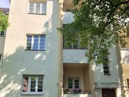 2,5-Zimmer-Wohnung mit Loggia in ruhiger Lage als Kapitalanlage - Berlin