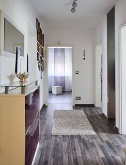 Familienfreundliche 3-Zimmer-Wohnung Top renoviert in ruhiger Lage in Giengen a. d. Brenz - Giengen (Brenz)