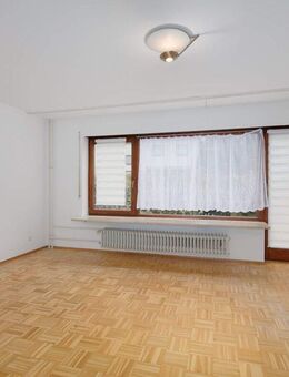 Solide DHH in begehrter Lage mit Garage, ohne Garten aber Ausbaureserve im DG! - Pforzheim