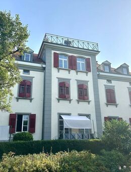 Besondere 4 + Zimmer Maisonette Wohnung mit Dachterrasse im kernsanierten Denkmalschutz inclusive Tiefgaragenplatz - Konstanz